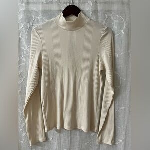 PINK Victoria's Secret Ivory Long Sleeve Top Size M/L